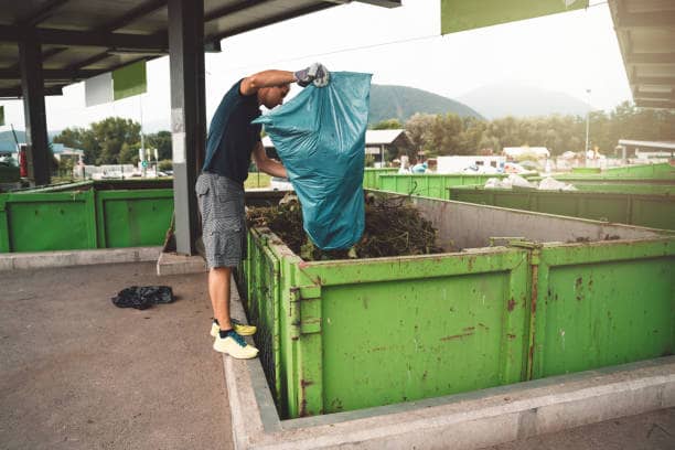 Community-scale digesters serve markets, health facilities and neighbourhoods.